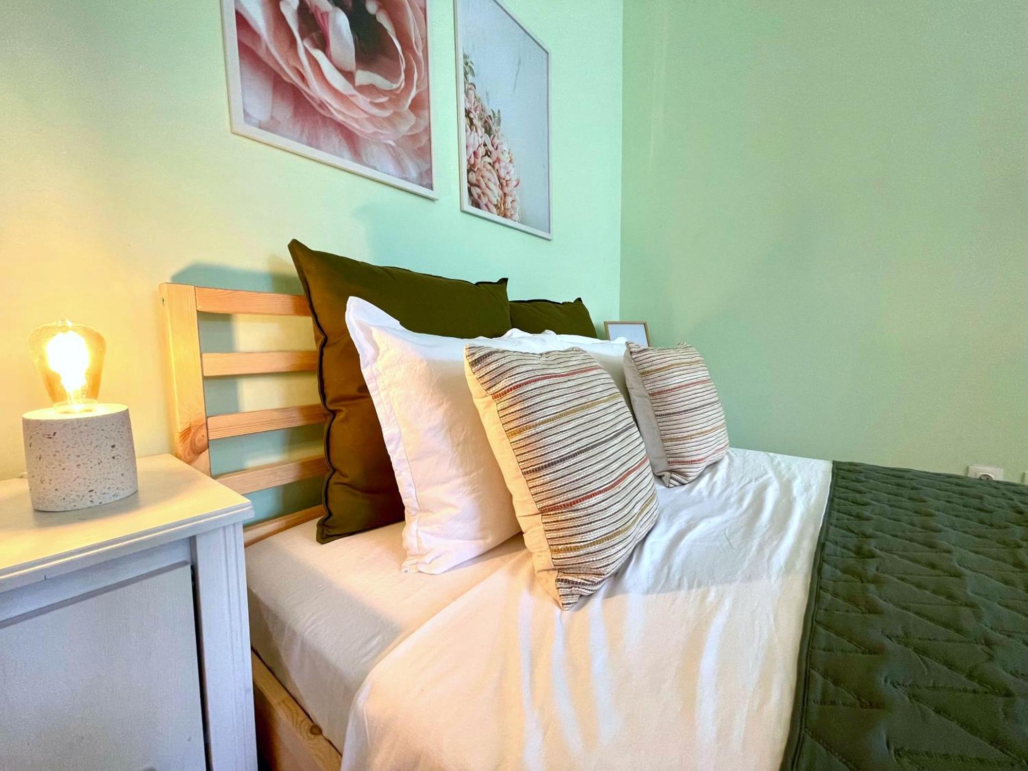 Bohemian Bright & Calm 2Br - Top Center - Private Balcony Sofia Exterior foto